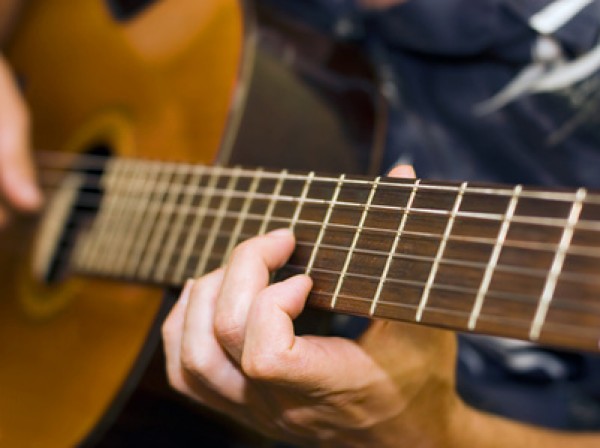 LE TEMPS DES GUITARES